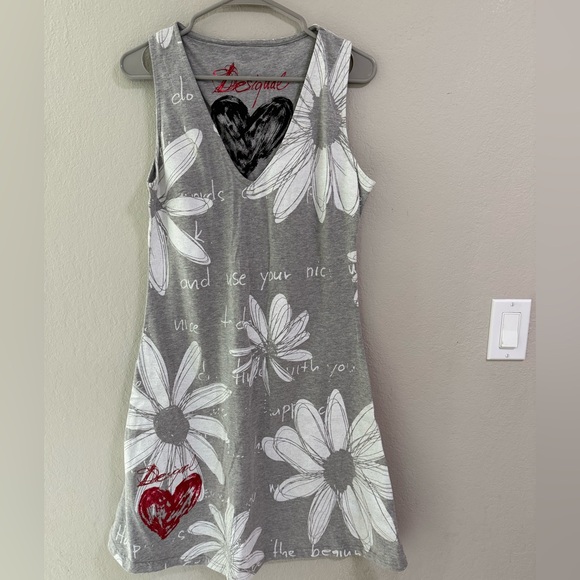 Desigual Dresses & Skirts - Desigual Gray Floral Midi Dress with White Daisies and Red Heart